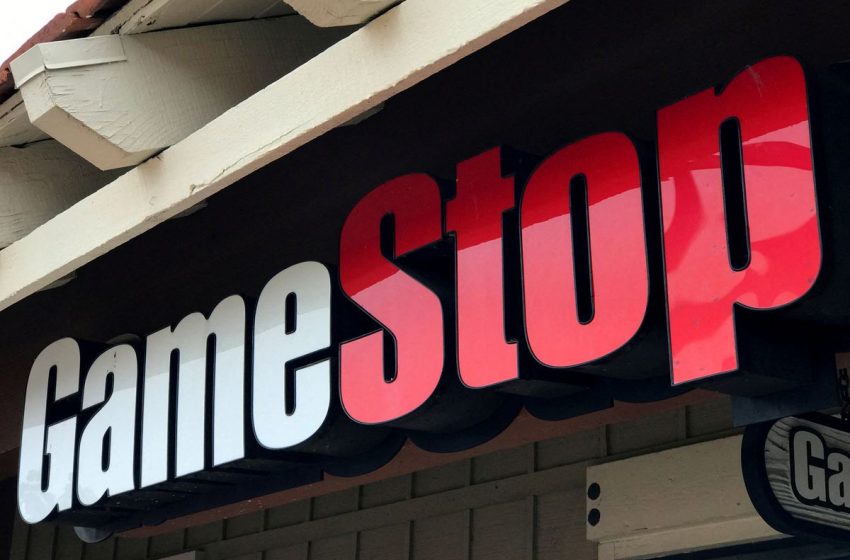  GameStop shares surge on plan to enter NFT, crypto markets