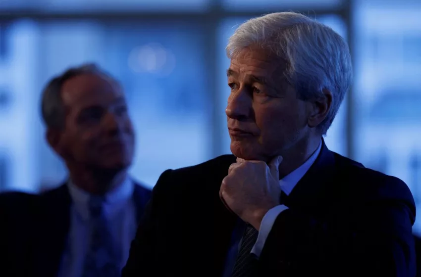  JPMorgan board lifts CEO Dimon’s pay to $34.5 million