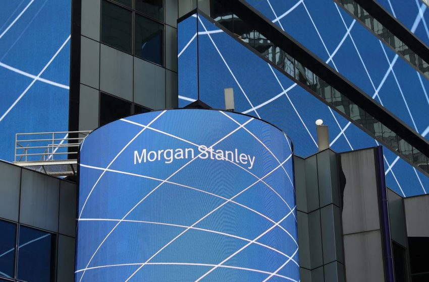  Exclusive: Morgan Stanley to award 20% bonuses to top performers