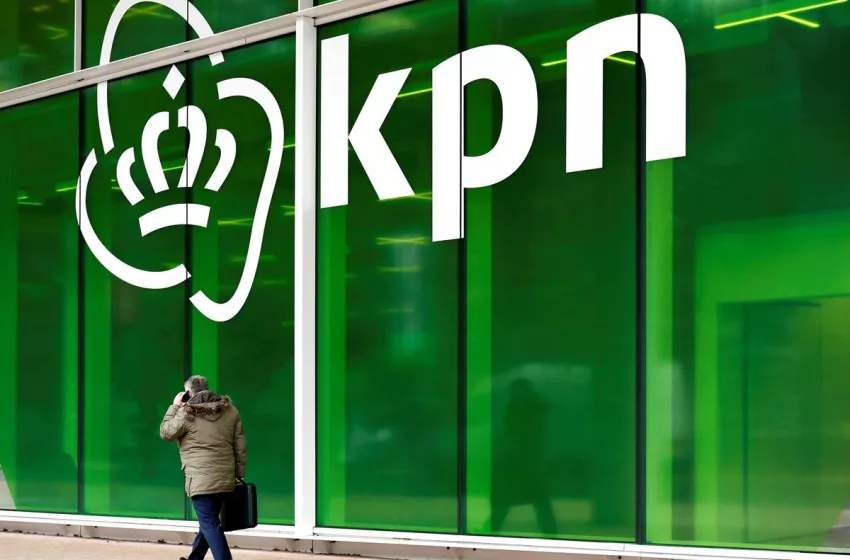  Dutch telco KPN hikes dividend as earnings rise