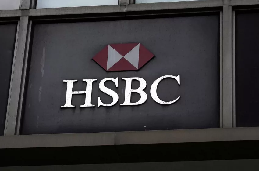  HSBC says Hong Kong COVID clampdown may hurt ability to hire, keep staff