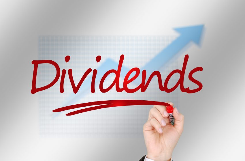  UAE listed firms approve dividends worth $9.37 billion in 2021