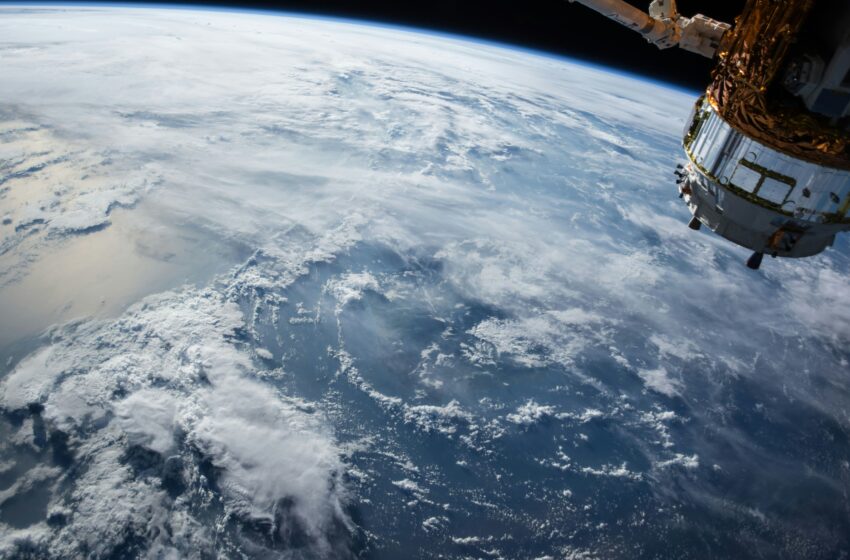  $1 billion satellite network planned by an Abu Dhabi-based space company